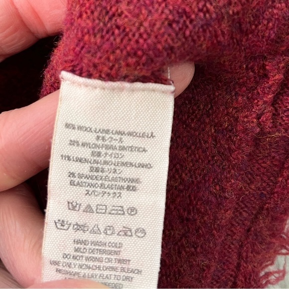 Free People Fringe Hem Cranberry Raglan Pullover Wool Blend Sweater size S - Picture 9 of 10